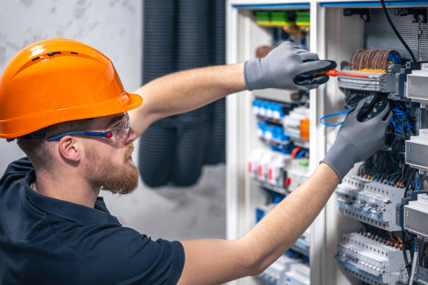 Best Emergency Electrical Repair  in Eastwood, MI